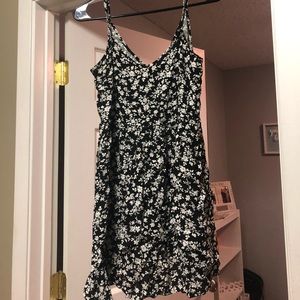 FOREVER 21 FLOWER DRESS